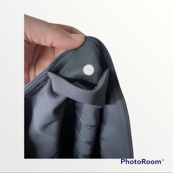 Lululemon Cobalt Gray Mesh High Rise Capri Leggings Women’s Size 10 activewear - Picture 5 of 6